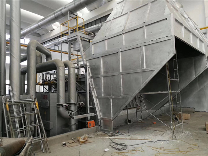 熔鋁爐施工現(xiàn)場